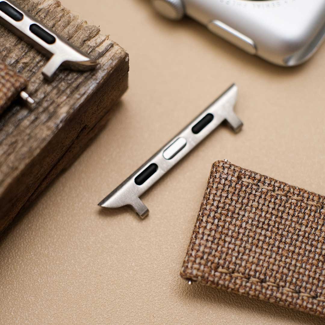 Apple Watch TAN solid weave effect